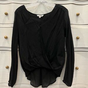 Eesome Crossover Top Size Small